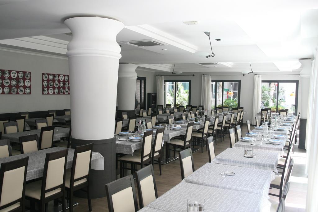 Hotel Stanchini ベラーリア・イジェア・マリーナ エクステリア 写真