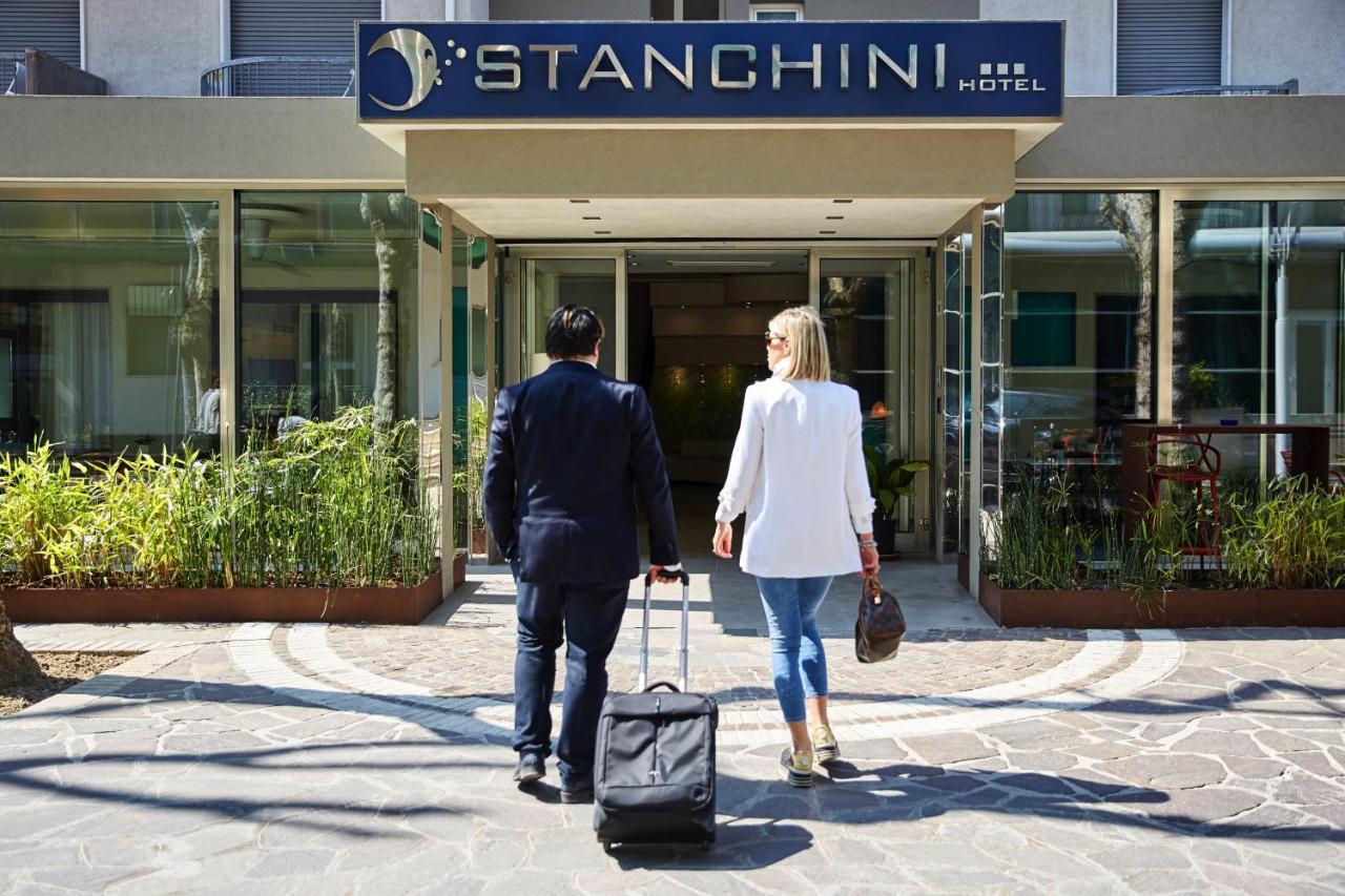 Hotel Stanchini ベラーリア・イジェア・マリーナ エクステリア 写真